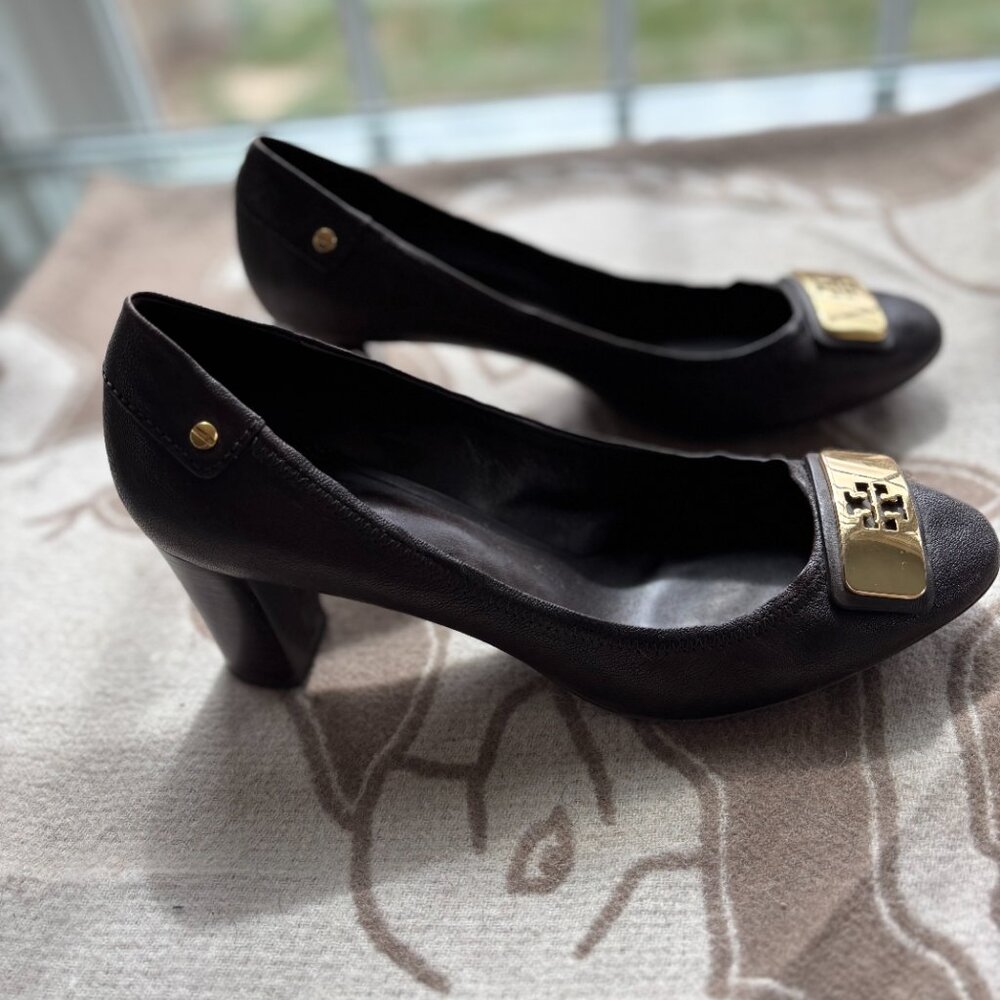 Tory Burch Brown Leather Pumps - Picture 3 of 7